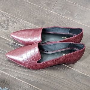 Express Women's Shoes (Maroon color, Size :10)